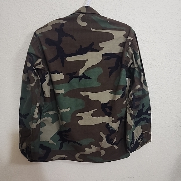 Air Force Issued Top Men Small Short Woodland Camo Button Up Shirt Long Sleeve - Picture 12 of 13